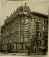 An illustration from Palatial homes in the city of New York and dwellers there in ... arranged for the convenience of the passer-by (1910)