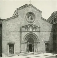 An illustration from Palerme & Syracuse (1907)