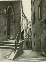 An illustration from Pérouse (1914)