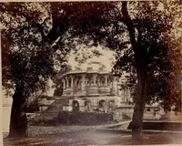 An illustration from Photographs of architecture and scenery in Gujarat and Rajputana (1874)