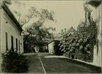 An illustration from Chinese pictures : notes on photographs made in China (1900)