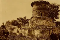 An illustration from ...Picturesque Greece architecture, landscape, life of the people (1922)