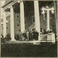 Picture 53 of 119 from Pilgrimage of Mary commandery no. 36, Knights templar of Pennsylvania to the Twenty-ninth triennial conclave of the Grand encampment U.S. at San Francisco, Cal (1904), leaf 67