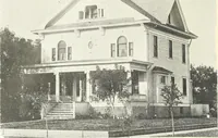 An illustration from The plan book of American dwellings : being a compilation of original home designs, showing actual photographic exteriors and floor plans of moderately priced bungalows, cottages, residences (1914)