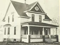 An illustration from The plan book of American dwellings : being a compilation of original home designs, showing actual photographic exteriors and floor plans of moderately priced bungalows, cottages, residences (1914)