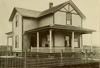An illustration from Plan book of Harris homes : book number seventy six (1920)