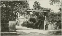 An illustration from Plan of Evanston (1917)