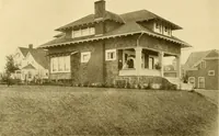 An illustration from The Plan Shop bungalows / Rollin S. Tuttle (1920)