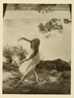 An illustration from Platinum print : journal of personal expression (1913)