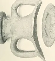 An illustration from The pottery found at Silchester : a descriptive account of the pottery recovered during the excavations on the site of the Romano-British city of Calleva Atrebatum at Silchester, Hants., and deposited in the Reading Museum (1916)