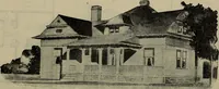 An illustration from Practical bungalows and cottages for town and country, perspective views and floor plans for three hundred low and medium priced houses and bungalows .. (1916)