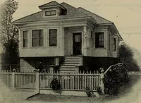 An illustration from Practical bungalows and cottages for town and country, perspective views and floor plans for three hundred low and medium priced houses and bungalows .. (1916)