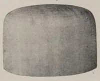 An illustration from The practical dry cleaner, scourer, and garment dyer: comprising dry, chemical, or French cleaning; purification of benzine; removal of stains, or spotting; wet cleaning; finishing cleaned fabrics; cleaning and dyeing furs, skin rugs and mats; cleaning and dyeing feathers; cleaning and renovating felt, straw and panama hats; bleaching and dyeing straw and straw hats; cleaning and dyeing gloves; garment dyeing; stripping; analysis of textile fabrics (1911)