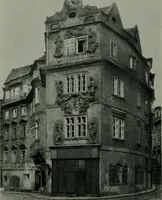 An illustration from Prag (1912)