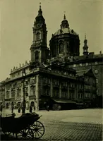 An illustration from Praha barokní (1915)