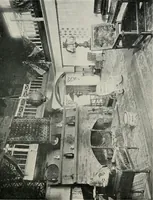 An illustration from Principles and practice of show-card writing, prepared in the Extension divison of the University of Wisconsin (1922)