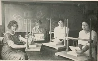 An illustration from Printing and bookbinding for schools (1914)