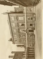 An illustration from The private palaces of London past and present (1908)