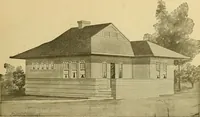 An illustration from Radford's artistic bungalows : unique collection of 208 designs, best modern ideas in bungalow architecture. (1908)