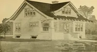 An illustration from Radford's artistic bungalows : unique collection of 208 designs, best modern ideas in bungalow architecture. (1908)
