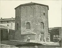 An illustration from Ravenne (1907)