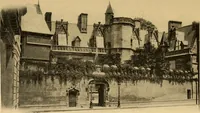 Picture 80 of 81 from The real Latin quarter (1901), leaf 211