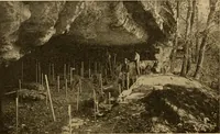 An illustration from Records of the past (1904)
