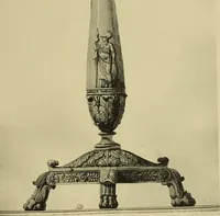 An illustration from Recueil de dessins d'orfevrerie du premier empire par biennais orfevre de Napoléon 1er et de la couronne (1900)