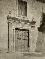 An illustration from The renaissance architectvre of central and northern Spain, a collection of photographs and measvred drawings, (1920)