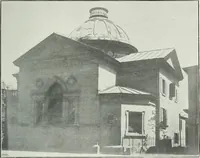 An illustration from Report on the building and ornamental stones of Canada (1912)