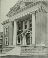 An illustration from Report on the building and ornamental stones of Canada (1912)