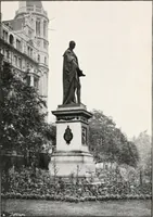 An illustration from Return of outdoor memorials in London, other than statues on the exterior of buildings, memorials in the nature of tombstones, memorial buildings and memorial trees (1910)