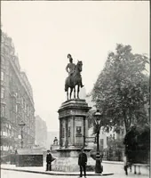 An illustration from Return of outdoor memorials in London, other than statues on the exterior of buildings, memorials in the nature of tombstones, memorial buildings and memorial trees (1910)