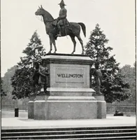 An illustration from Return of outdoor memorials in London, other than statues on the exterior of buildings, memorials in the nature of tombstones, memorial buildings and memorial trees (1910)