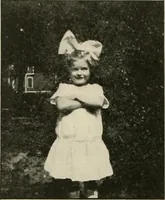An illustration from Rhythmic action plays and dances; a book of original games and dances, arranged progressively, to Mother Goose and other action songs, with a teaching introductory; for the kindergarten, primary schools, playground and gymnasium (1915)