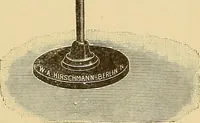 An illustration from Röntgenphotographie : Anleitung zu leicht auszuführenden Arbeiten mit statischer und galvanischer Elektrizität unter besonderer Berücksichtigung der Influenz-Elektrisiermaschine (1908)