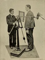 An illustration from Röntgentechniek : therapeutische beteekenis der "X" -stralen en der stoomen van hooge fréquentie (1904)