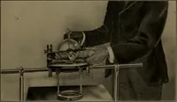 An illustration from Roentgen radiographic table and several other new things (1906)