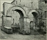 An illustration from Roman cities in Italy and Dalmatia (1910)