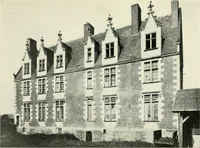 An illustration from Romantic castles and palaces, as seen and described by famous writers; (1901)