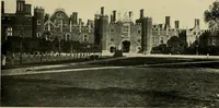An illustration from Romantic castles and palaces (1901)
