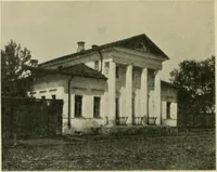 An illustration from Rostov Veliki. Uglich (1913)
