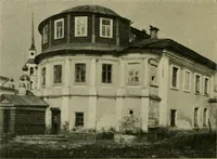 An illustration from Rostov Veliki. Uglich (1913)
