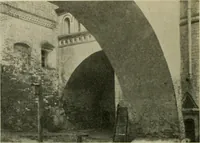 An illustration from Rostov Veliki. Uglich (1913)