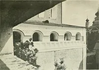 An illustration from Rostov Veliki. Uglich (1913)