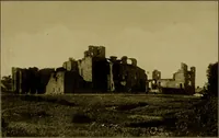 An illustration from Royal castles of England; comprising an account of those ancient fortresses which from the days of William the Conqueror either were the homes of English sovereigns or have been intimately associated with the history and romance of their lives (1913)