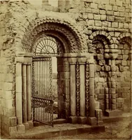An illustration from Ruined abbeys and castles of Great Britain and Ireland (1864)