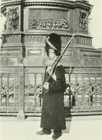 An illustration from Saint-Pétersbourg (1913)