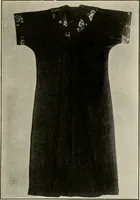 An illustration from School sewing based on home problems (1916)