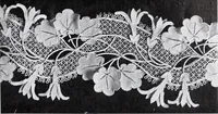An illustration from Section française (class 84); dentelles, broderies, passementeries et dessins (1908)